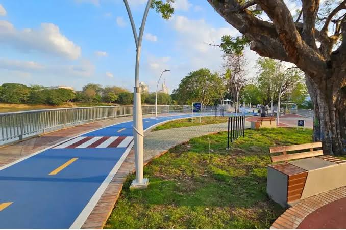 ¡Despierta Frente al Río Sinú! Hermoso Apartamento Amoblado